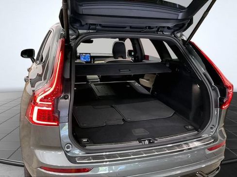Certified 2026 Volvo XC60 B5 Plus w/ Climate Package AWD/4WD image 7