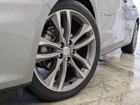 Used 2024 Chevrolet Malibu LT FWD image 2
