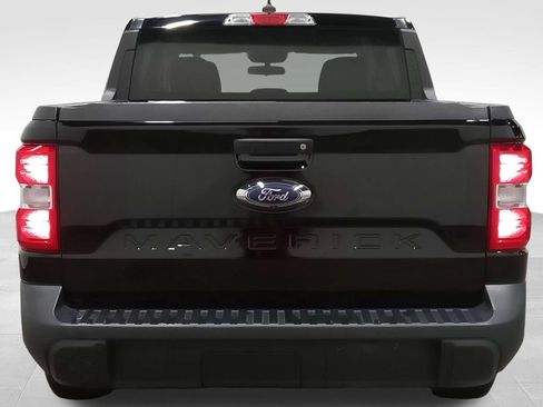 Certified 2023 Ford Maverick XLT FWD image 4