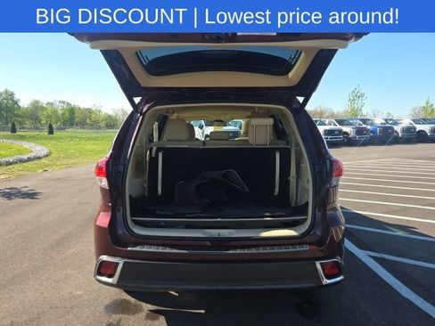 Used 2018 Toyota Highlander Limited FWD image 10