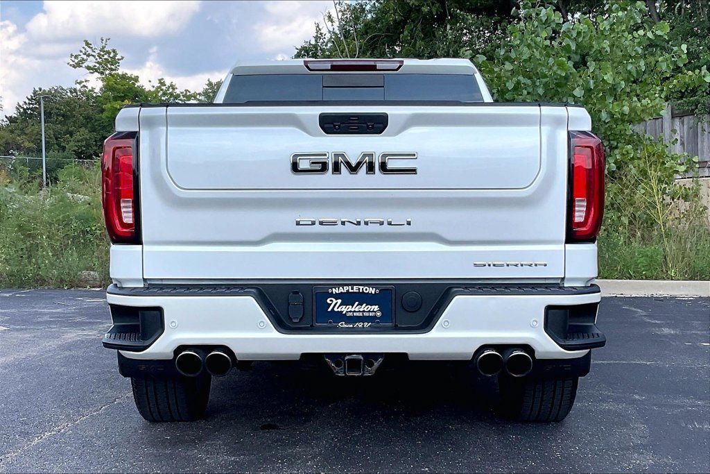 Used 2022 GMC Sierra 1500 Denali AWD/4WD image 4