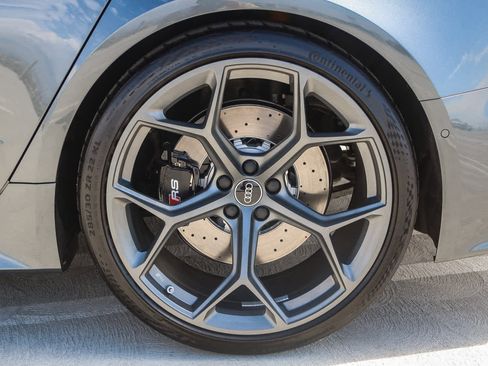 New 2026 Audi RS 7 Performance image 12