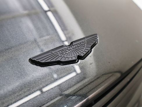 Used 2014 Aston Martin Vanquish Volante image 56