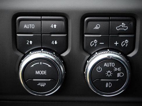 Used 2023 GMC Sierra 1500 Denali w/ Denali Reserve Package image 39