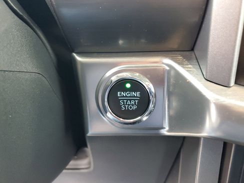 Used 2023 Ford F150 Lariat w/ Equipment Group 502A High image 23