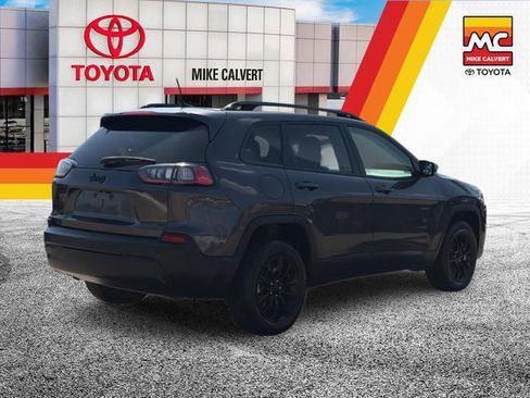 Used 2023 Jeep Cherokee Altitude Lux AWD/4WD image 5