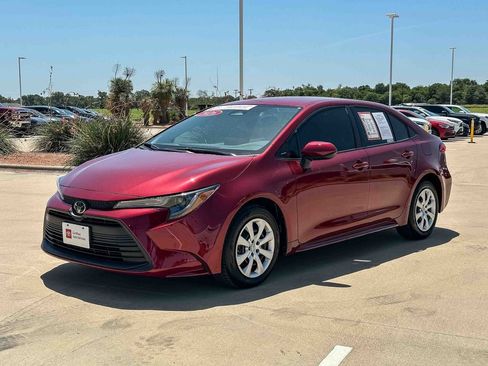Certified 2026 Toyota Corolla LE FWD image 7