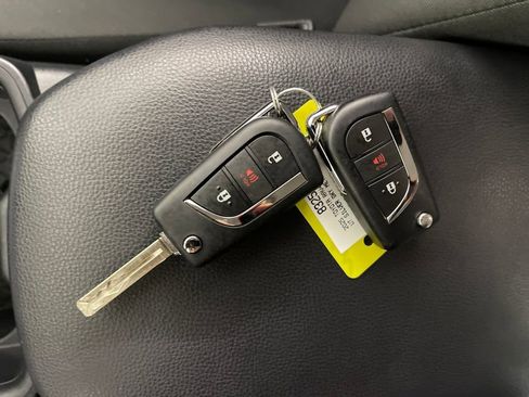 Certified 2025 Toyota RAV4 LE image 24