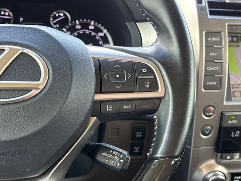 Used 2020 Lexus GX 460 Premium AWD/4WD image 21