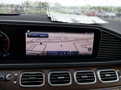 New 2026 Mercedes-Benz GLS 450 4MATIC image 20