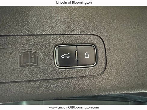 Certified 2022 Lincoln Aviator Reserve w/ Elements Package Plus AWD/4WD image 30