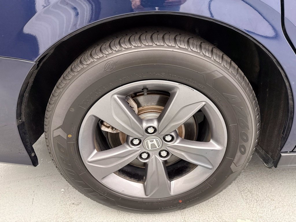 Used 2022 Honda Odyssey EX image 11