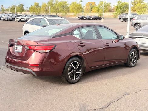 Used 2025 Nissan Sentra SV FWD image 6