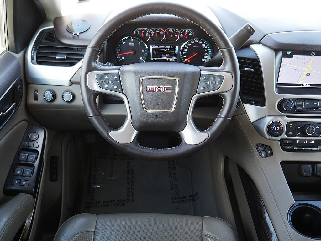 Used 2019 GMC Yukon XL SLT w/ Open Road Package AWD/4WD image 18