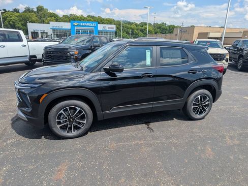 New 2026 Chevrolet TrailBlazer LT w/ Driver Confidence Package FWD image 4