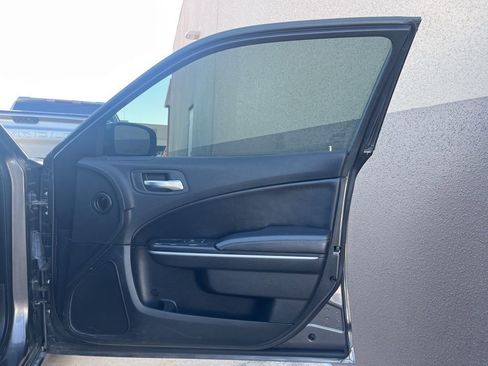 Used 2020 Dodge Charger SXT w/ Leather Interior Group image 22