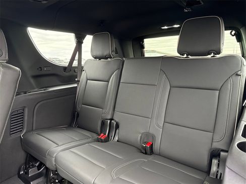 New 2026 GMC Yukon XL Elevation image 34