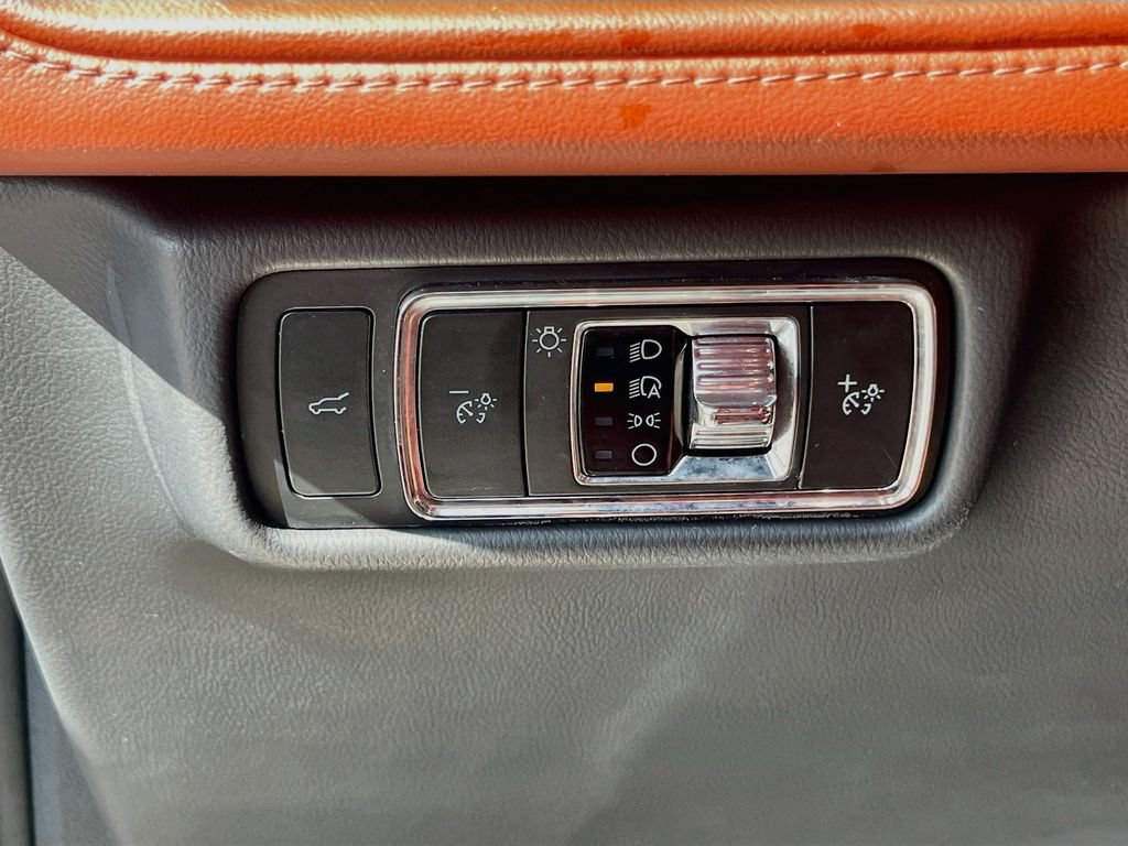 Used 2025 Lincoln Aviator Reserve w/ Equipment Group 201A AWD/4WD image 10