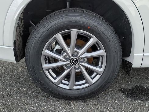 New 2025 MAZDA CX-5 AWD 2.5 S w/ Preferred Package image 33