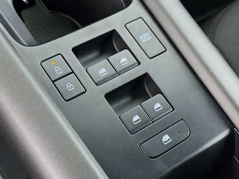 Used 2024 Hyundai Ioniq 6 SE image 26