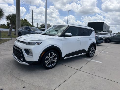 Certified 2020 Kia Soul X-Line FWD image 8