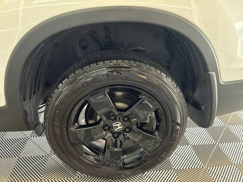Used 2024 Honda Ridgeline Black Edition image 7