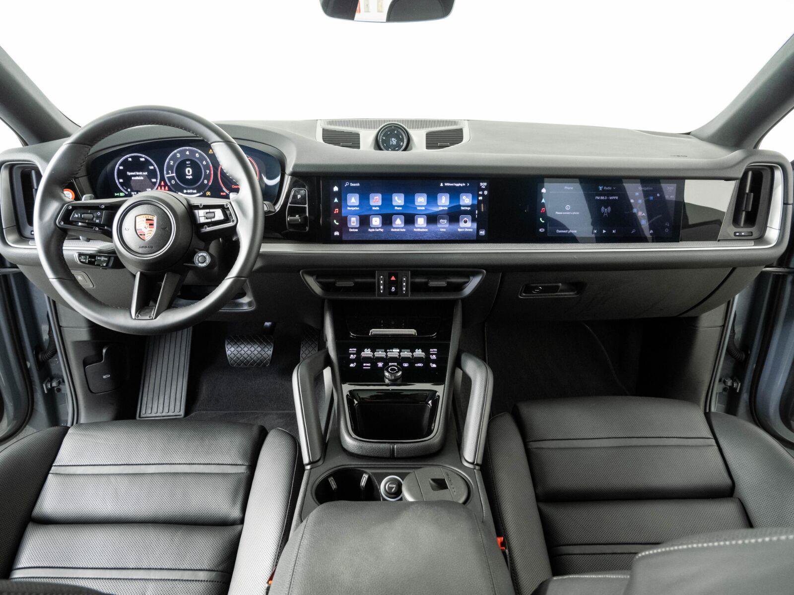 Used 2026 Porsche Cayenne Coupe AWD/4WD image 18