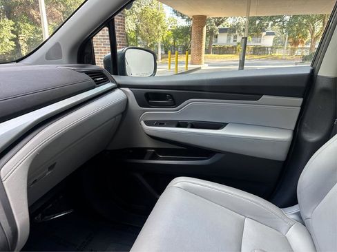Used 2018 Honda Odyssey EX-L image 21