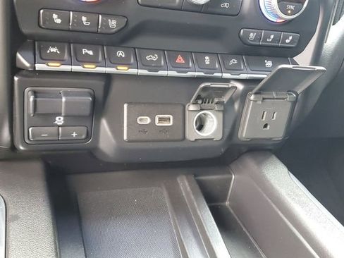 Used 2019 GMC Sierra 1500 Denali w/ Technology Package image 25