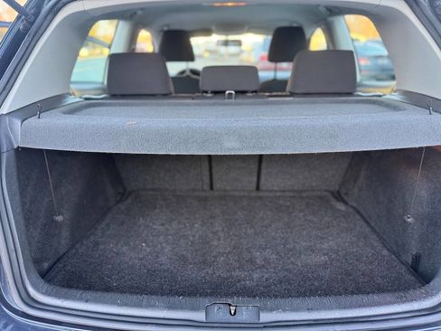 Used 2012 Volkswagen Golf 2-Door image 9