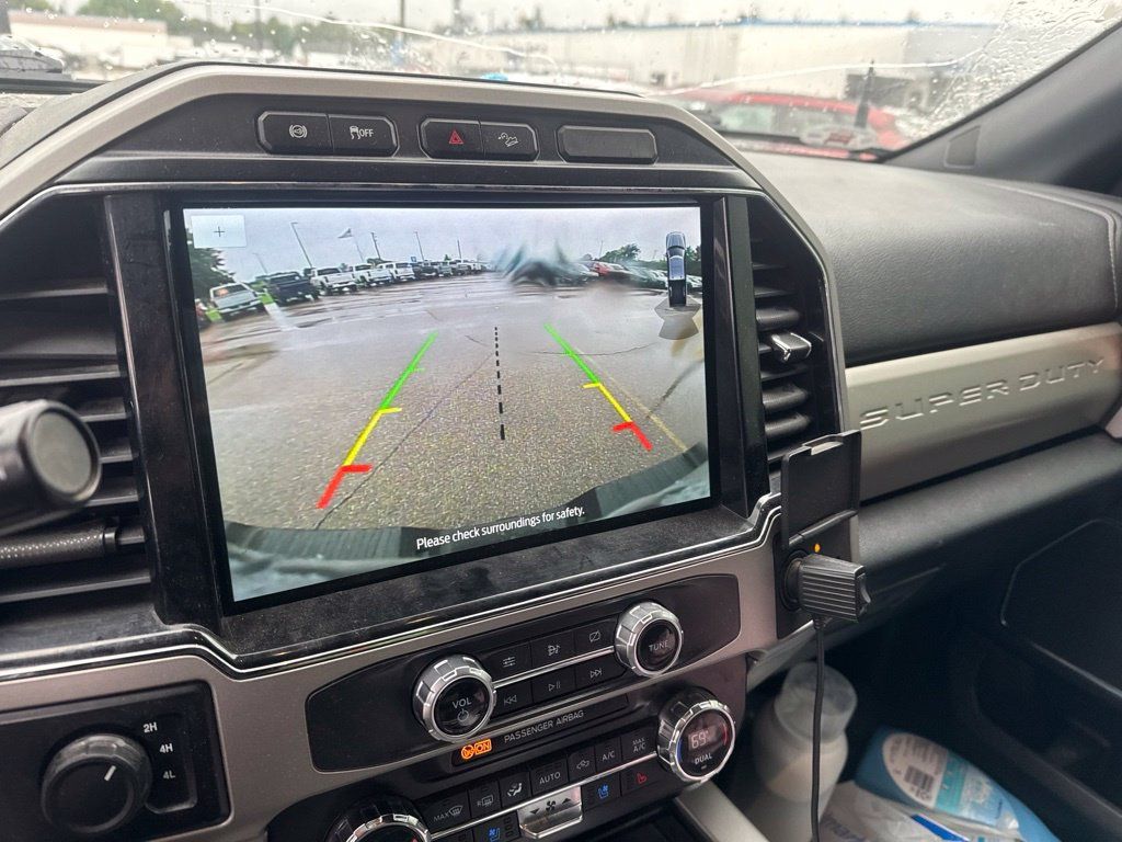 Used 2022 Ford F350 Lariat w/ Lariat Value Package AWD/4WD image 16