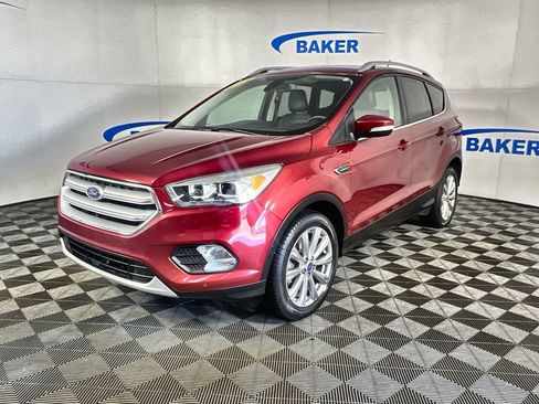 Used 2018 Ford Escape Titanium AWD/4WD image 5