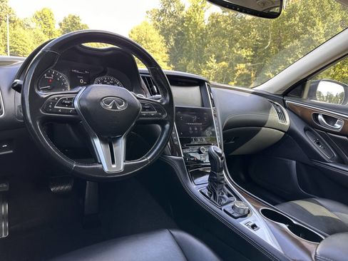 Used 2018 INFINITI Q50 Luxe w/ Essential Package (3.0T Luxe) image 20