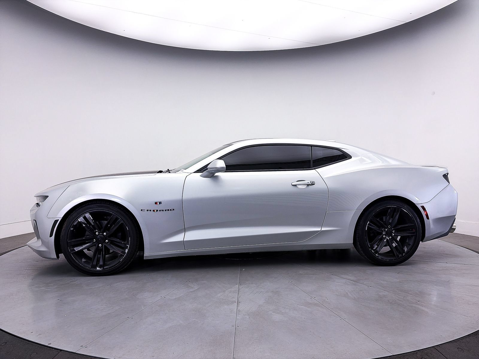 Used 2018 Chevrolet Camaro LT w/ RS Package RWD image 33