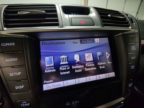 Used 2012 Lexus LS 460 AWD image 39