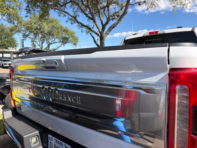 Used 2023 Ford F250 King Ranch AWD/4WD image 12