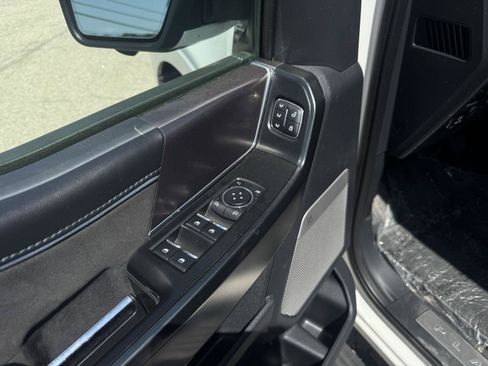 Used 2024 Ford F150 Platinum w/ FX4 Off-Road Package AWD/4WD image 24