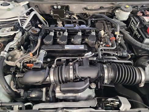 Used 2018 Honda Accord LX image 30