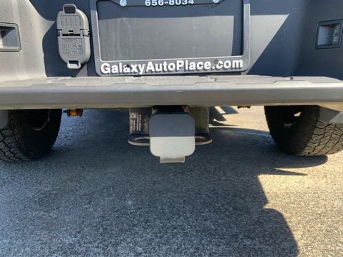 Used 2022 Nissan Frontier PRO-4X AWD/4WD image 23