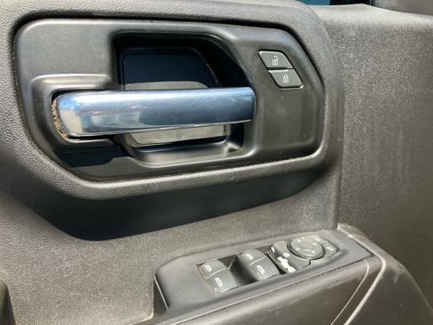 Used 2023 GMC Sierra 1500 Pro w/ Convenience Package RWD image 10