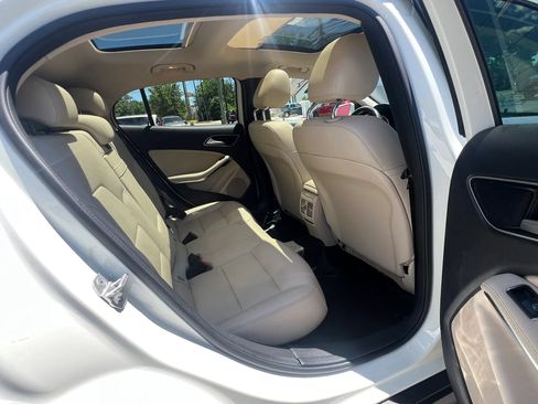 Used 2017 Mercedes-Benz GLA 250 4MATIC w/ Premium Package image 30