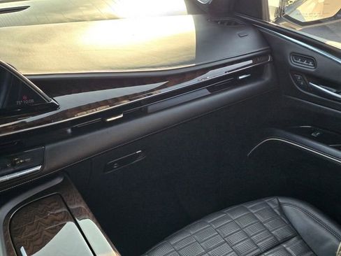 Used 2023 Cadillac Escalade Sport Platinum image 19