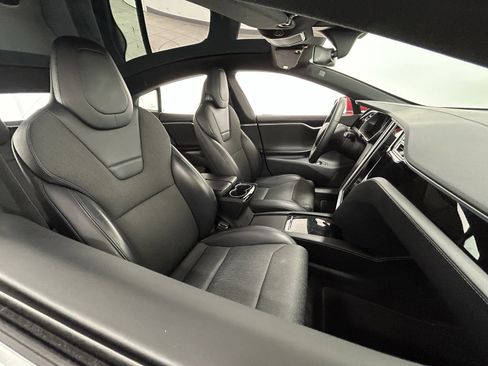 Used 2017 Tesla Model S 75D image 40