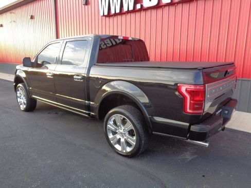 Used 2015 Ford F150 Platinum w/ Equipment Group 701A Luxury AWD/4WD image 7