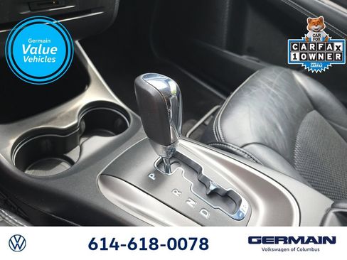Used 2018 Dodge Journey Crossroad w/ Nav & Sun Group FWD image 26