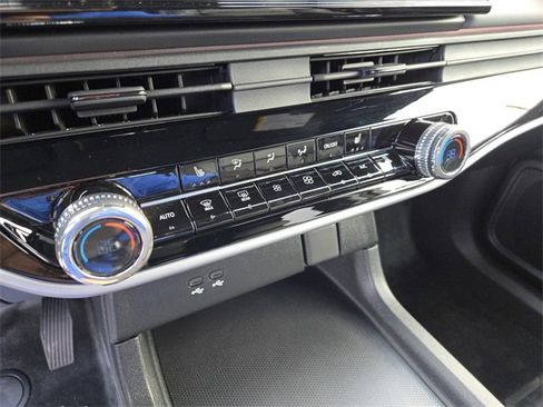 New 2026 Honda Prologue Touring image 19