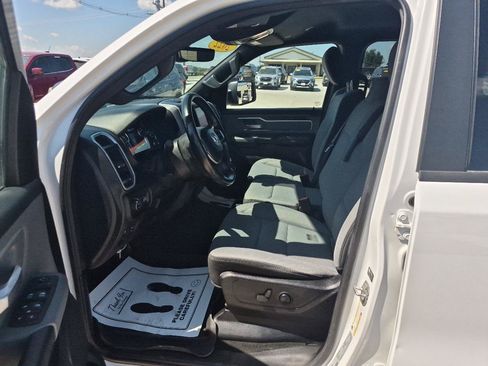 Used 2022 RAM 1500 Big Horn AWD/4WD image 14