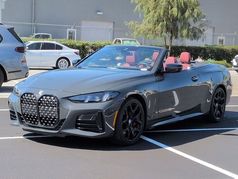 Used 2026 BMW 430i Convertible w/ M Sport Package image 5