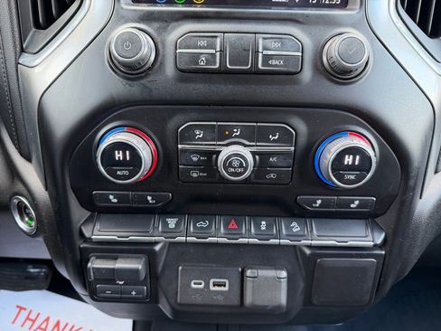 Used 2023 Chevrolet Silverado 2500 LT w/ Convenience Package image 23