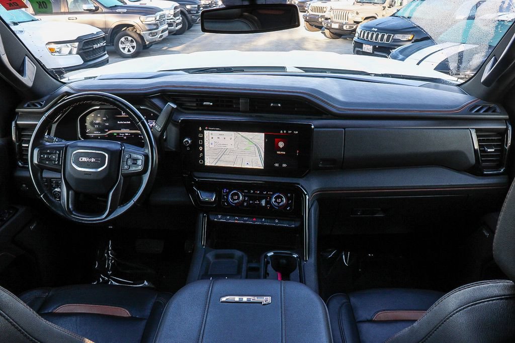 Used 2025 GMC Sierra 2500 AT4 AWD/4WD image 13